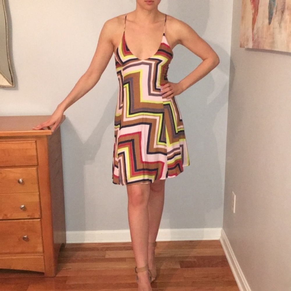 LUSH Geometric lace up - open back summer dress